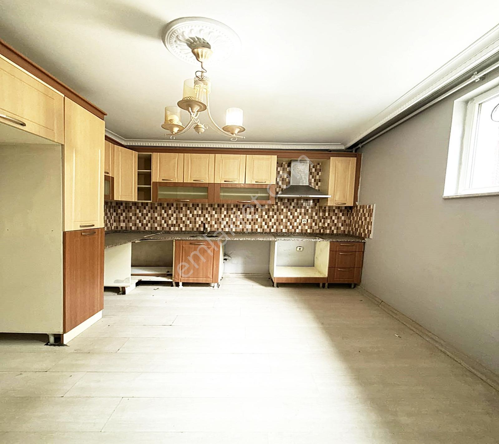 Kıraç Osmangazi Mahallesi 2+1 115m2 Bahçe Kat 2.085.000tl - Görsel 8