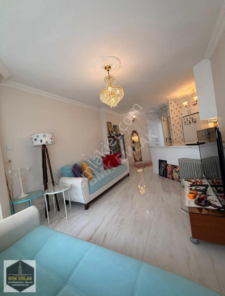 Bmk Emlaktan Denize Sıfır, Full Eşyalı Yenilenmiş 2+1 Daire - Görsel 15