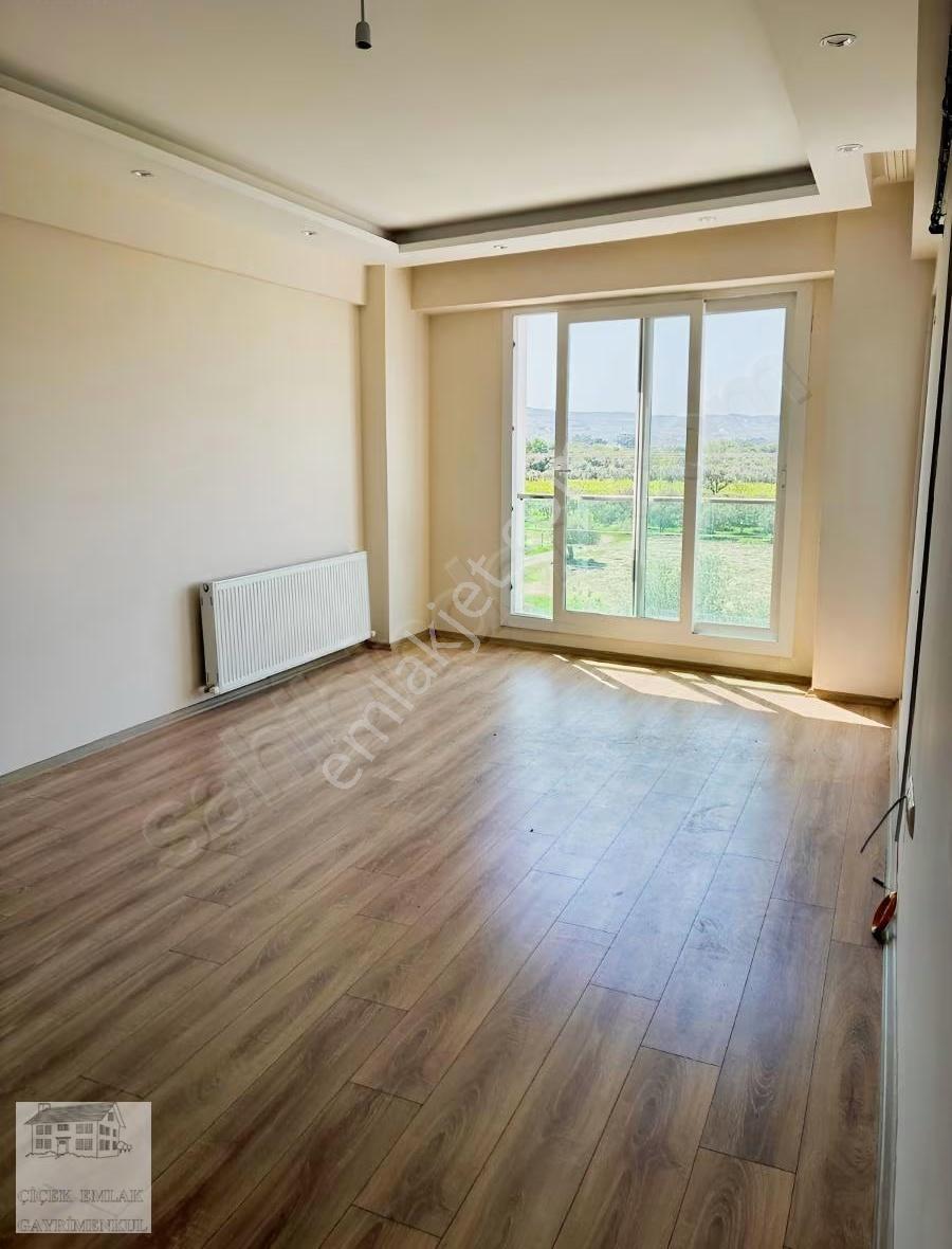 Karaalide Kiralık Arakat Daire