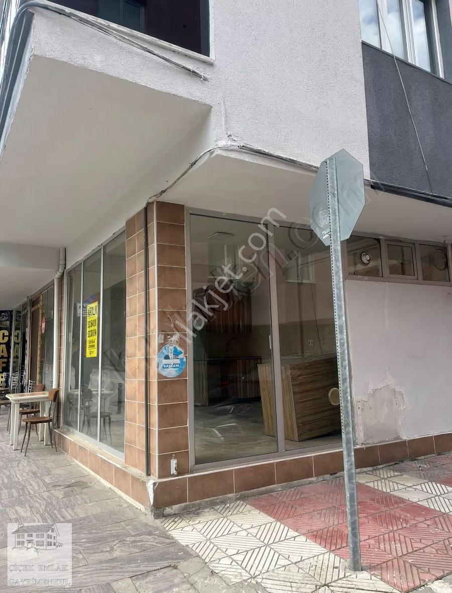 Ruh Saglıgı Karşısı Köşe Kiralık İşlek Dükkan - Görsel 4