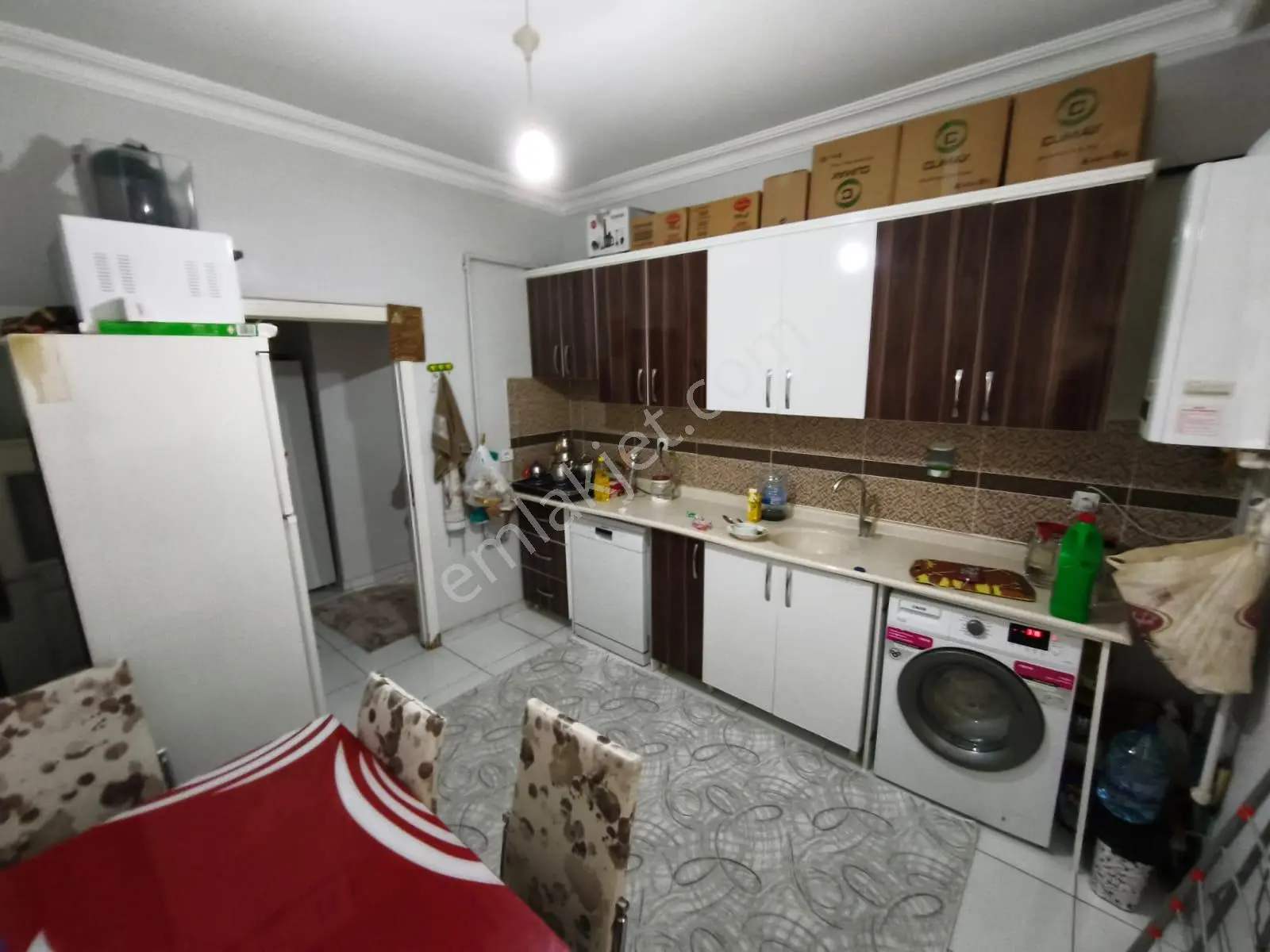 Yükseltepe Göbekte Merkezi Lokasyonda Kök Tapu 2+1 Daire - Görsel 3