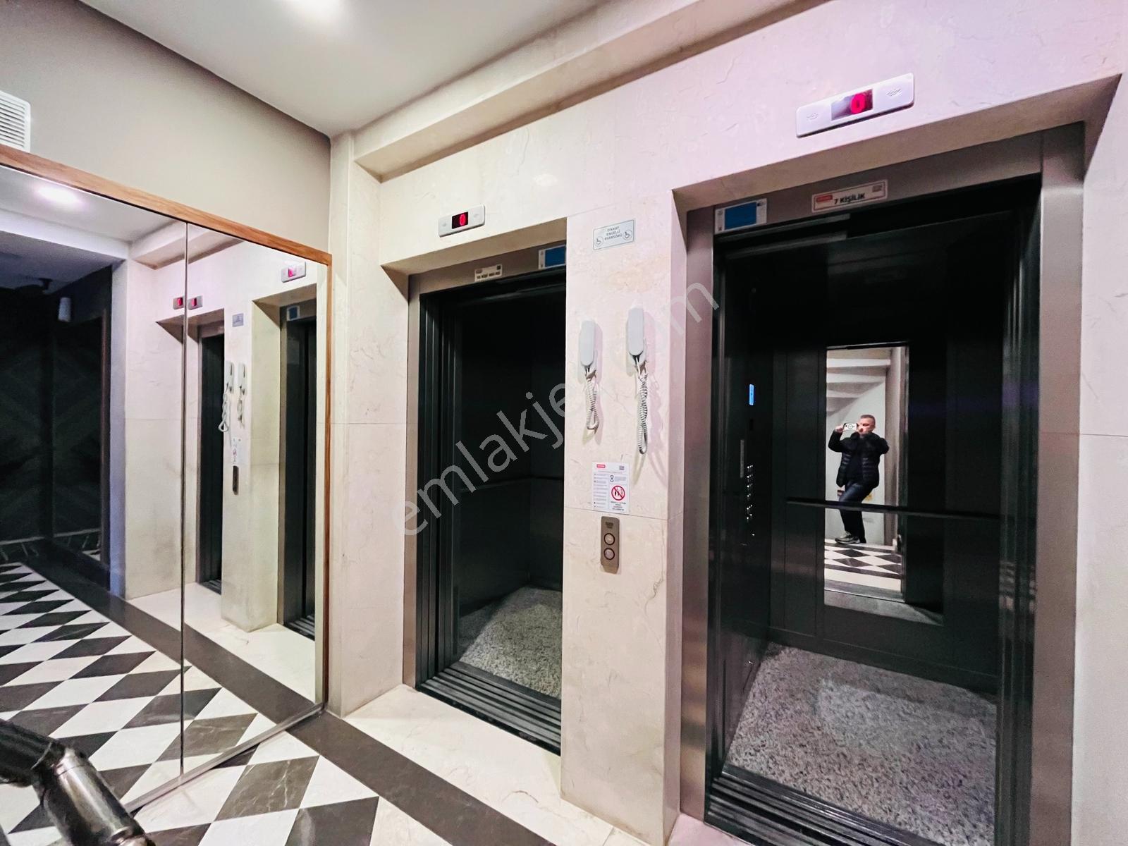 Lf İmaj Bostancı Sahilde Marmaray Yakın Geniş 3+1 Balkon Ebeveyn - Görsel 35