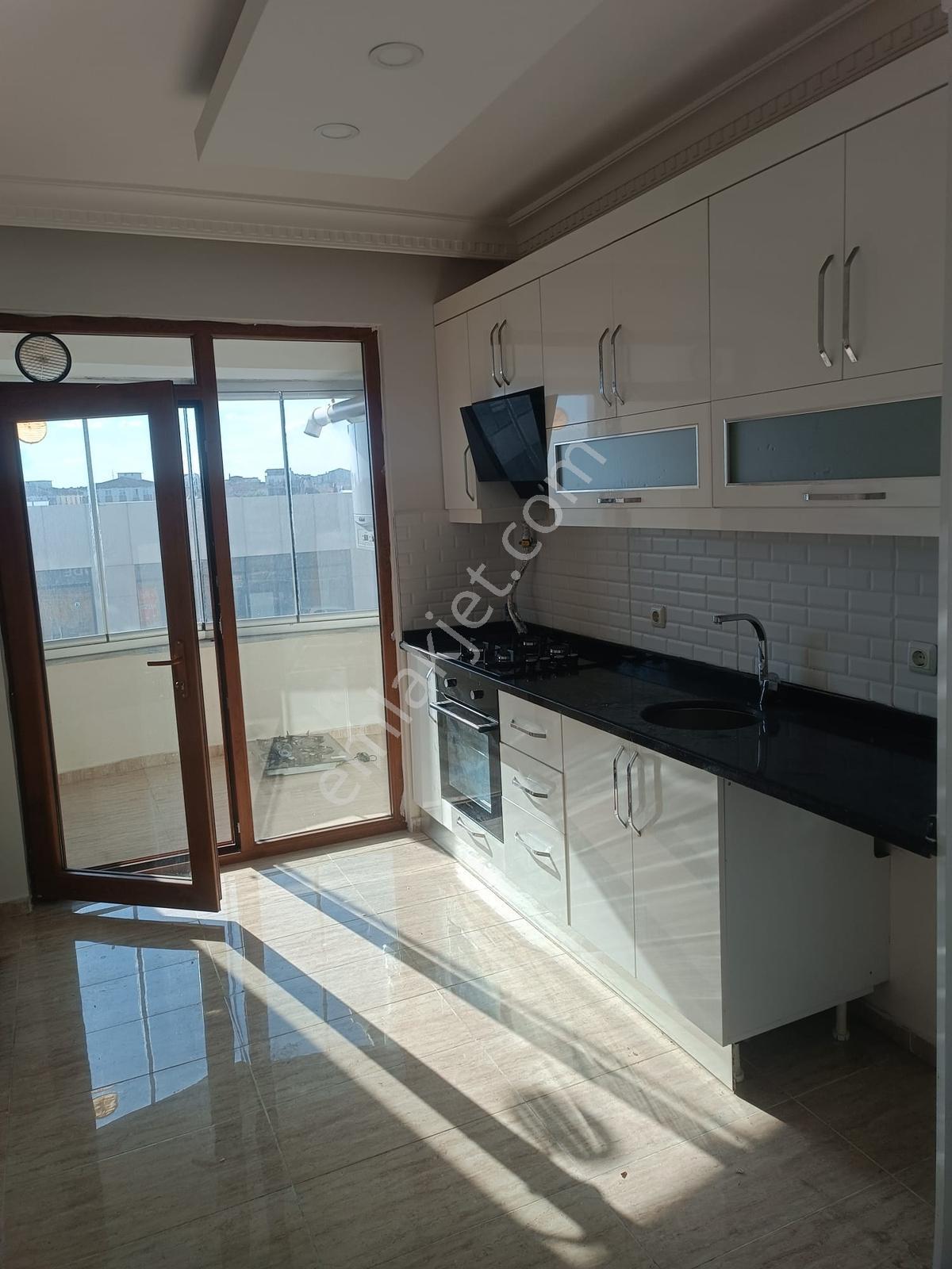 Kapalı Pazar Karşısında Teraslı Ve Balkonlu Kiralık 3+1 Daire - Görsel 15