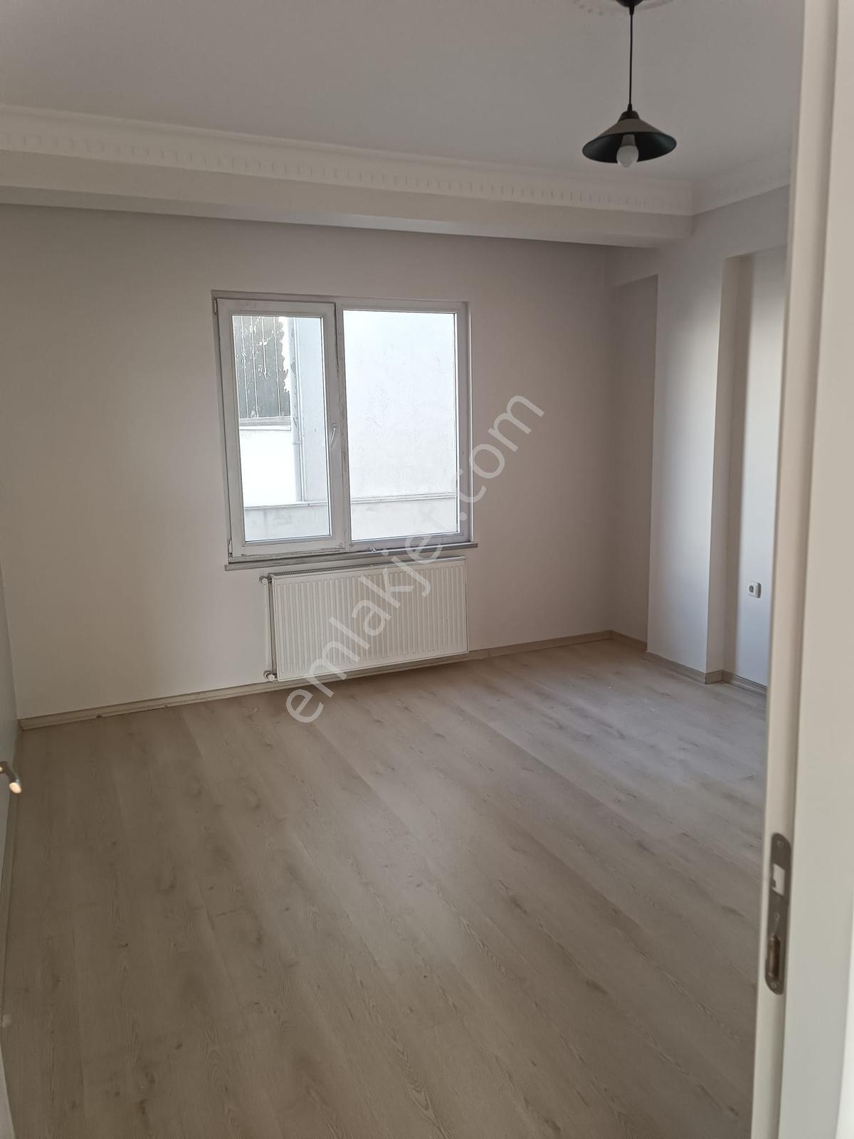 Kapalı Pazar Karşısında Teraslı Ve Balkonlu Kiralık 3+1 Daire - Görsel 27