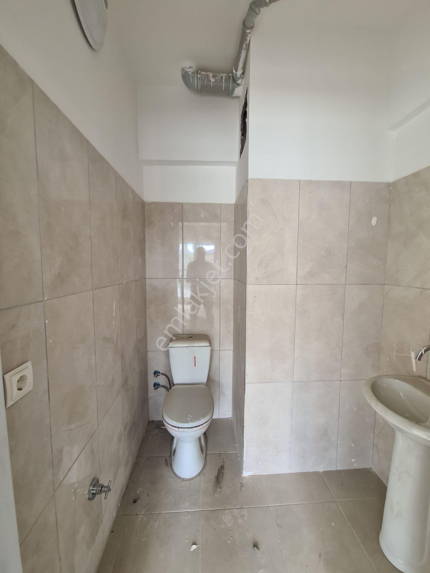 İvedik Osb Anteks Finova-3'de 40m² Açık Teras + Wc + 46 M² Ofis - Görsel 5