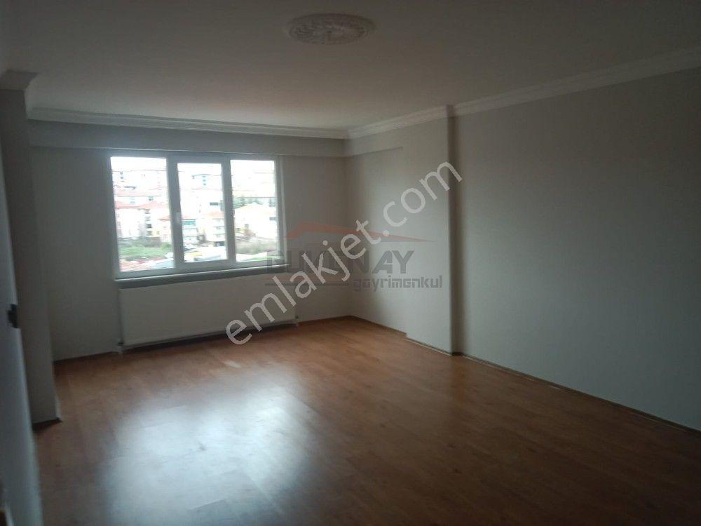 Güvenay - Çorum Bahçelievler M. Akif Ersoy 1. Cadde Üzeri Kiralık 3+1 - Görsel 13