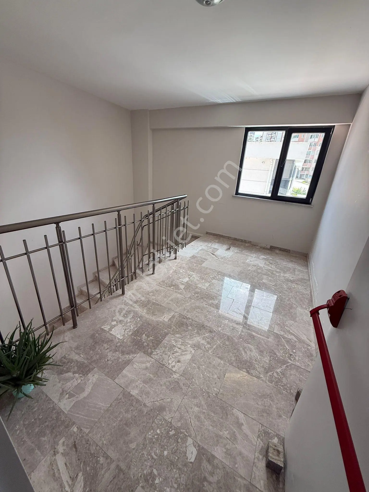 Marmara'dan Cumhuriyet Mahallesi 1+1 Eşyalı Kiralık Daire - Görsel 14