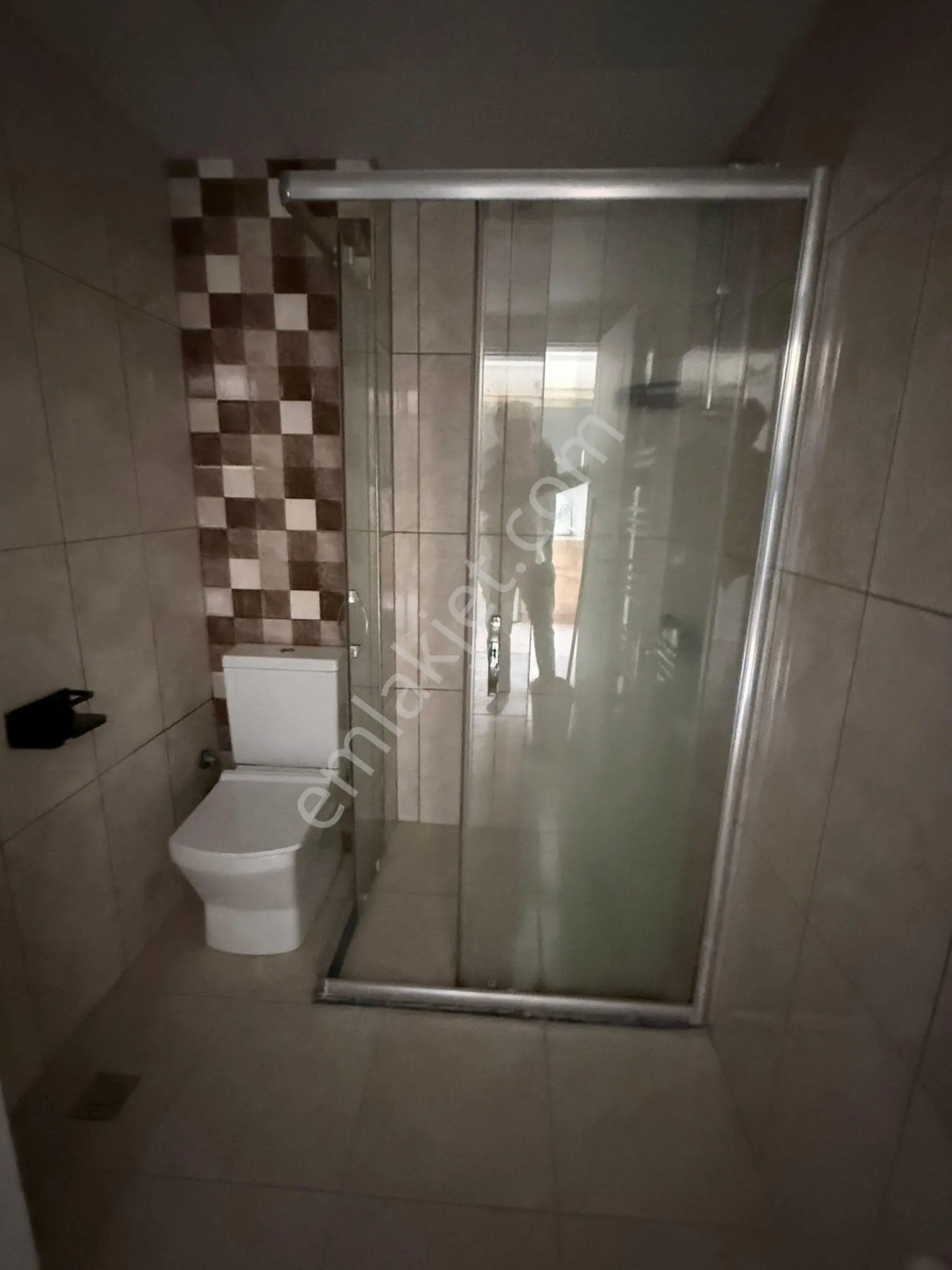 Marmara'dan Cumhuriyet Mahallesi 1+1 Eşyalı Kiralık Daire - Görsel 11