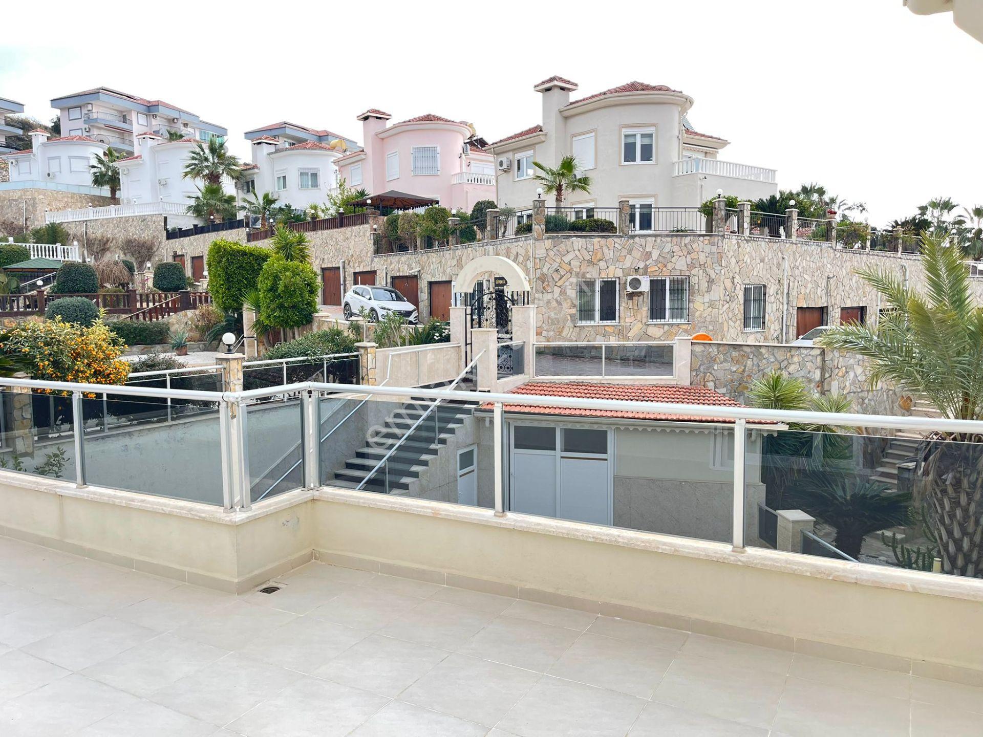 Kargıcak / Alanya 3+1 Müstakil Villa Lüks - Görsel 16