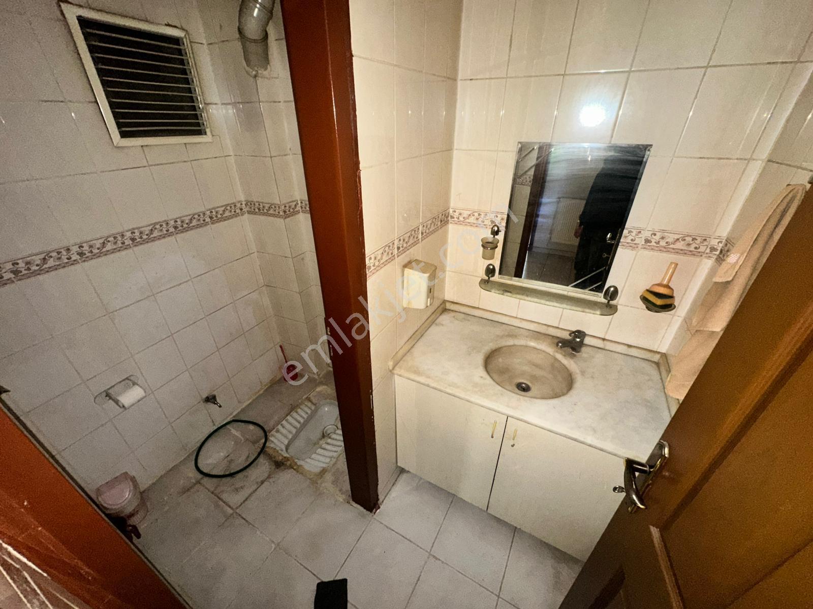 Batı Sitesi Mah 2.katta Site İçerisinde 3+1 120m2 Kupon Daire..! - Görsel 17