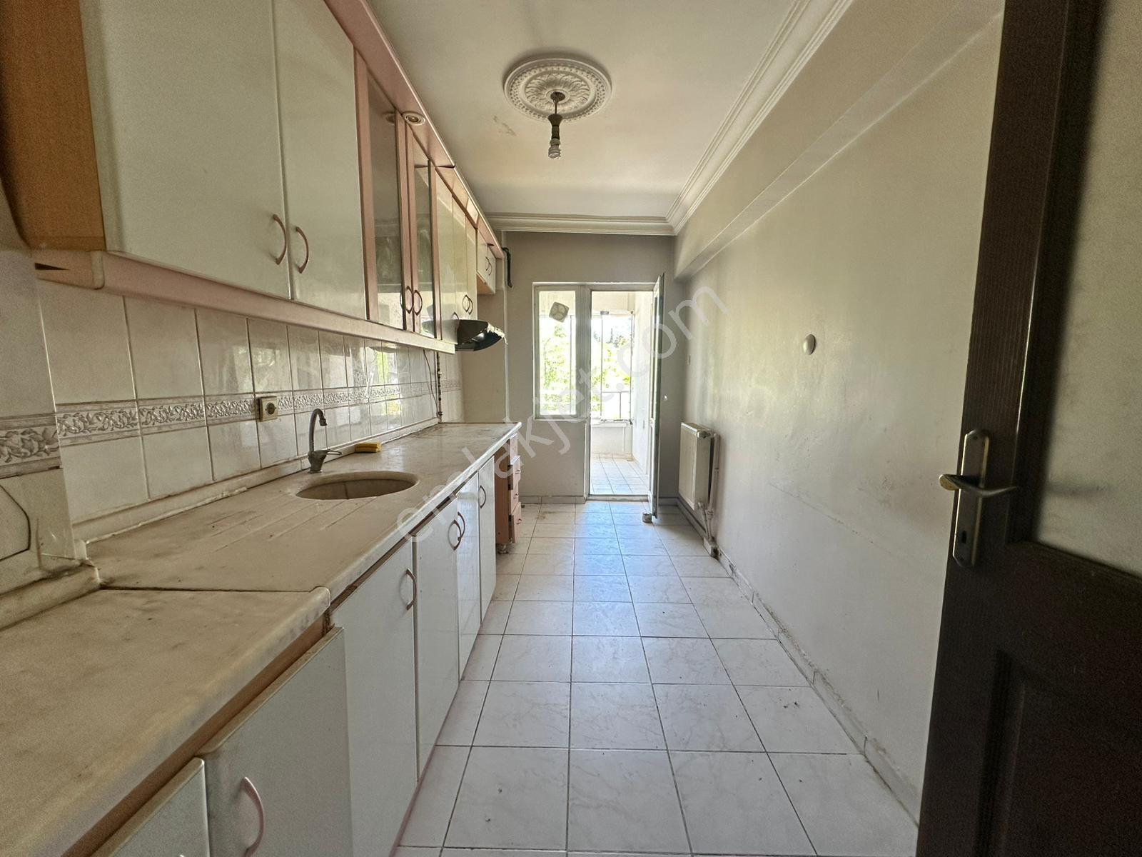 Batı Sitesi Mah 2.katta Site İçerisinde 3+1 120m2 Kupon Daire..! - Görsel 31