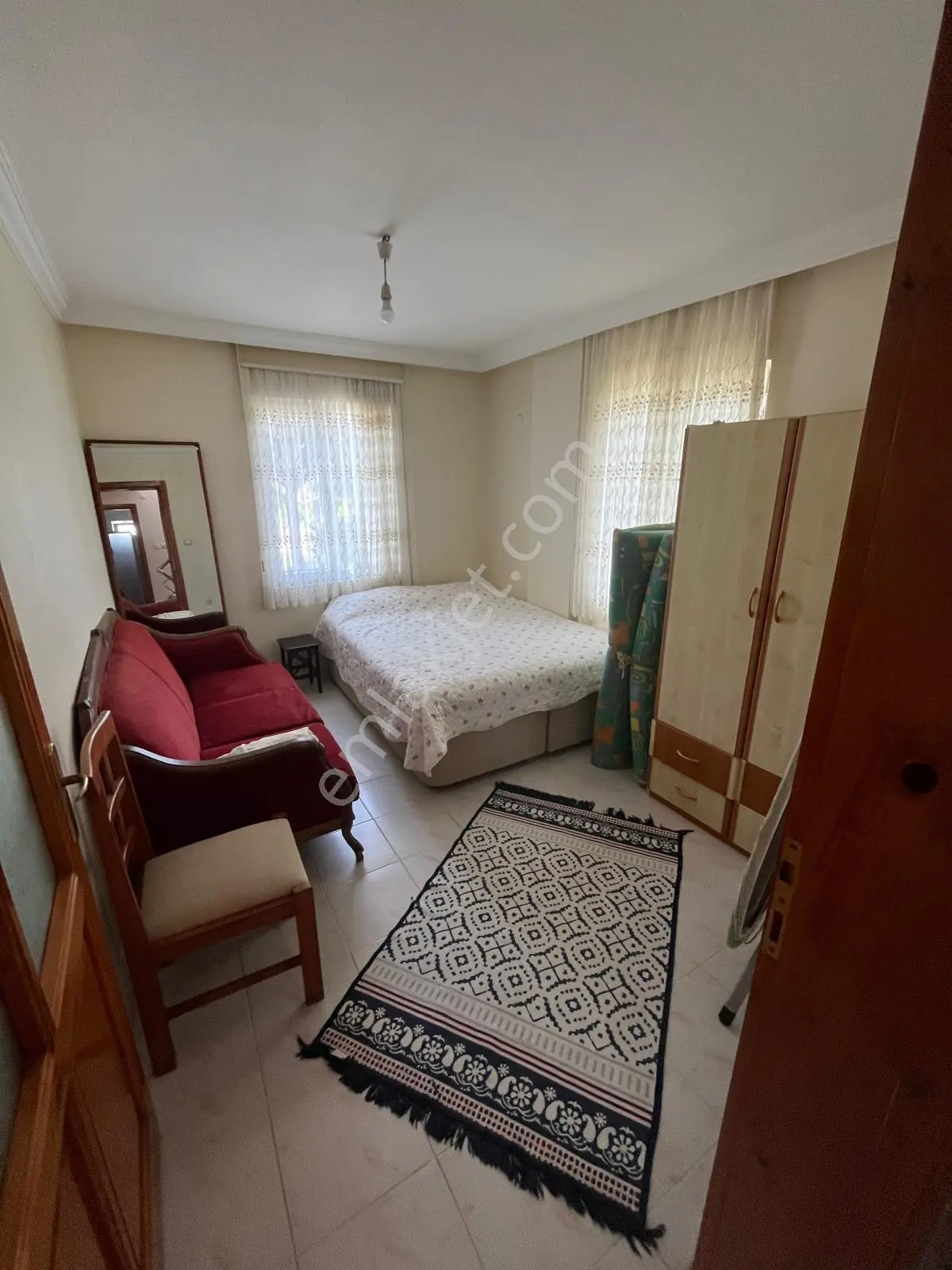 Urla Torasan Da Deniz Ve Sahile Yürüme Mesafesinde Kiralık Villa - Görsel 23