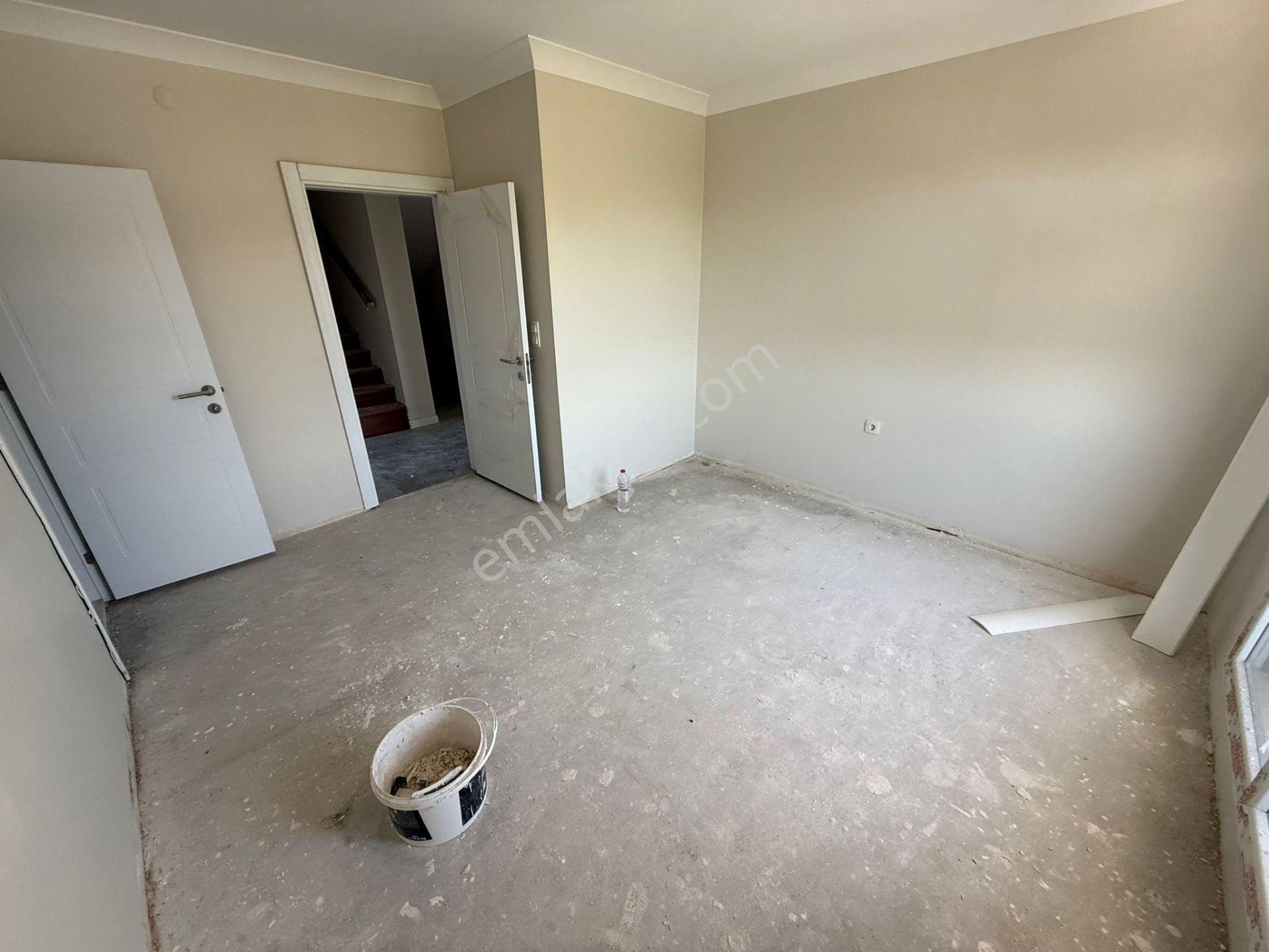 🌅🏡 Başiskele Altınkent’te Deniz Manzaralı Lüks Çatı Dubleks! 🏡🌅 - Görsel 14