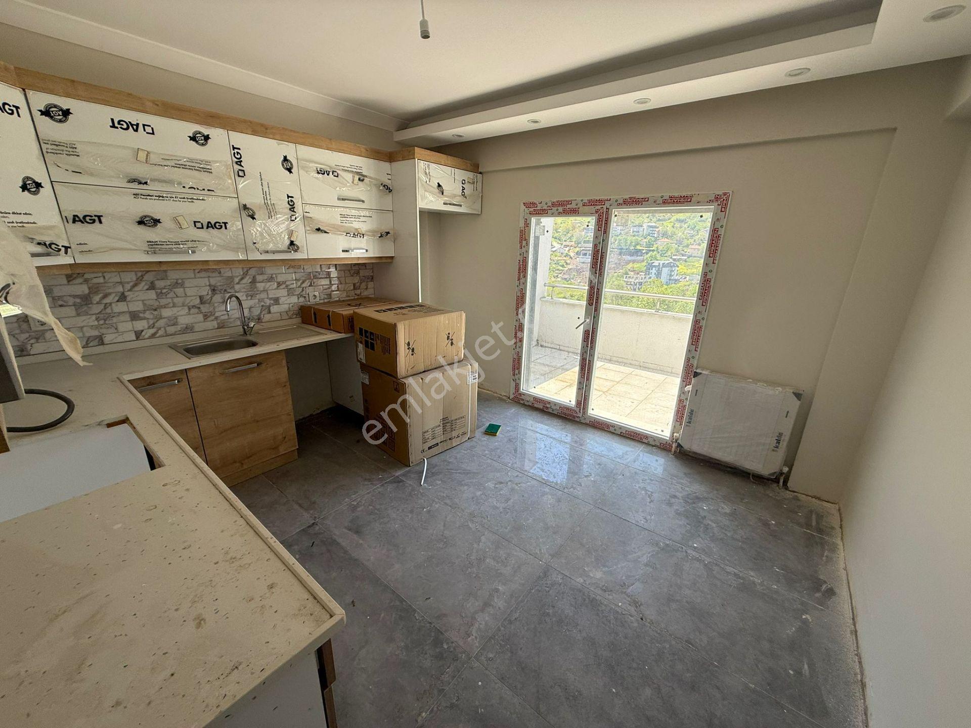 🌅🏡 Başiskele Altınkent’te Deniz Manzaralı Lüks Çatı Dubleks! 🏡🌅 - Görsel 29