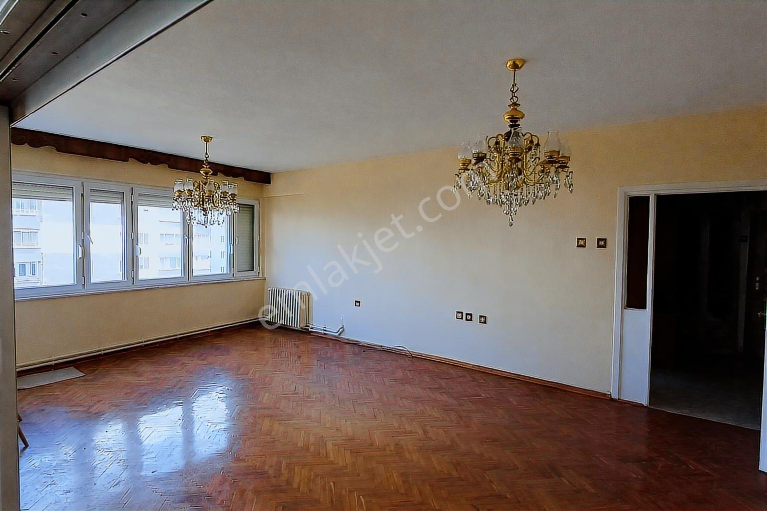 Century21'den Yeni Mahallede Anayola Cephe 3+1 Site İçi Kiralık - Görsel 17