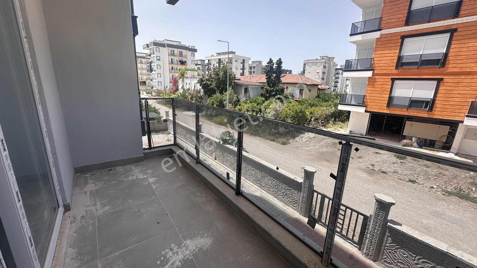 Kökce'den Kum Mahallesinde Kiralık Lüks 1+1 Daire - Görsel 8