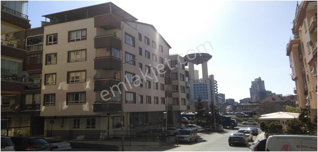 Cevizliderenin Merkezinde İşyeri Ve Konut Kullanımlı Sahibinden Satılık 4+1 Daire - Görsel 2