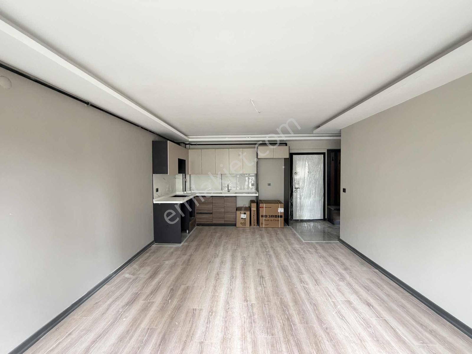 İncek'te Site İçi Ara Kat Kapalı Otoparklı Kiralık 1+1 - Görsel 27