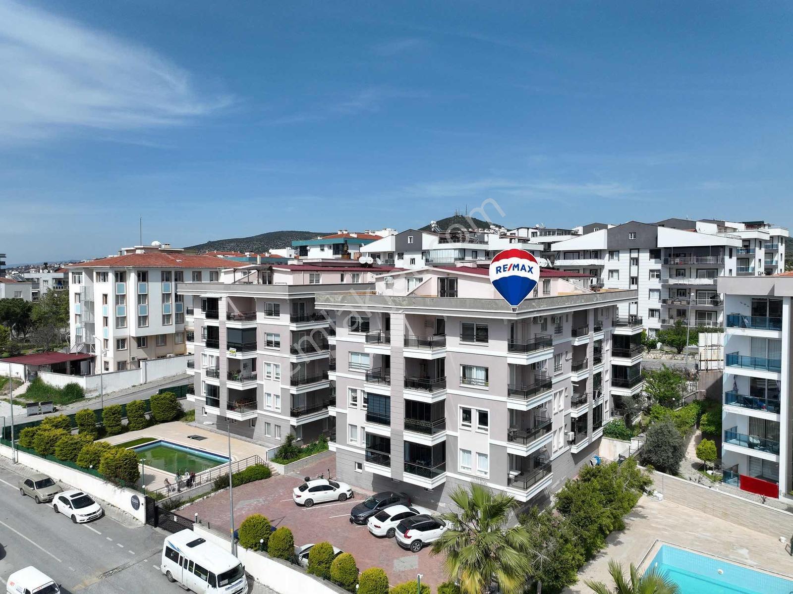 Kuşadası Özada Sitesinde Deniz Manzaralı 4+1 Çatı Dubleks - Görsel 11