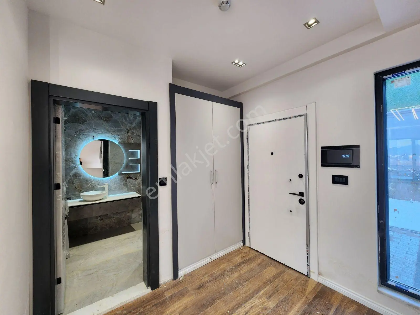 Premium, Çift Mutfak, 300m2 Net, Önü Açık, Hazır 5+1 Villa - Görsel 15