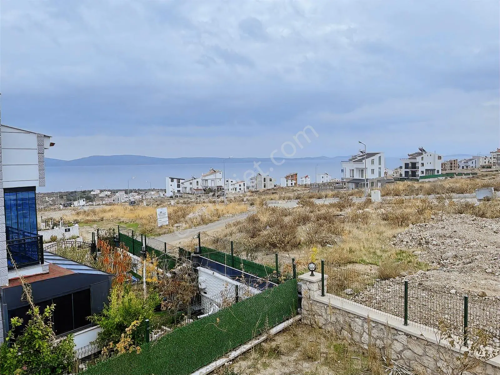 Mordoğan Emlaktan Kamukentte 1+0 Eşyalı Kiralık Daire - Görsel 3