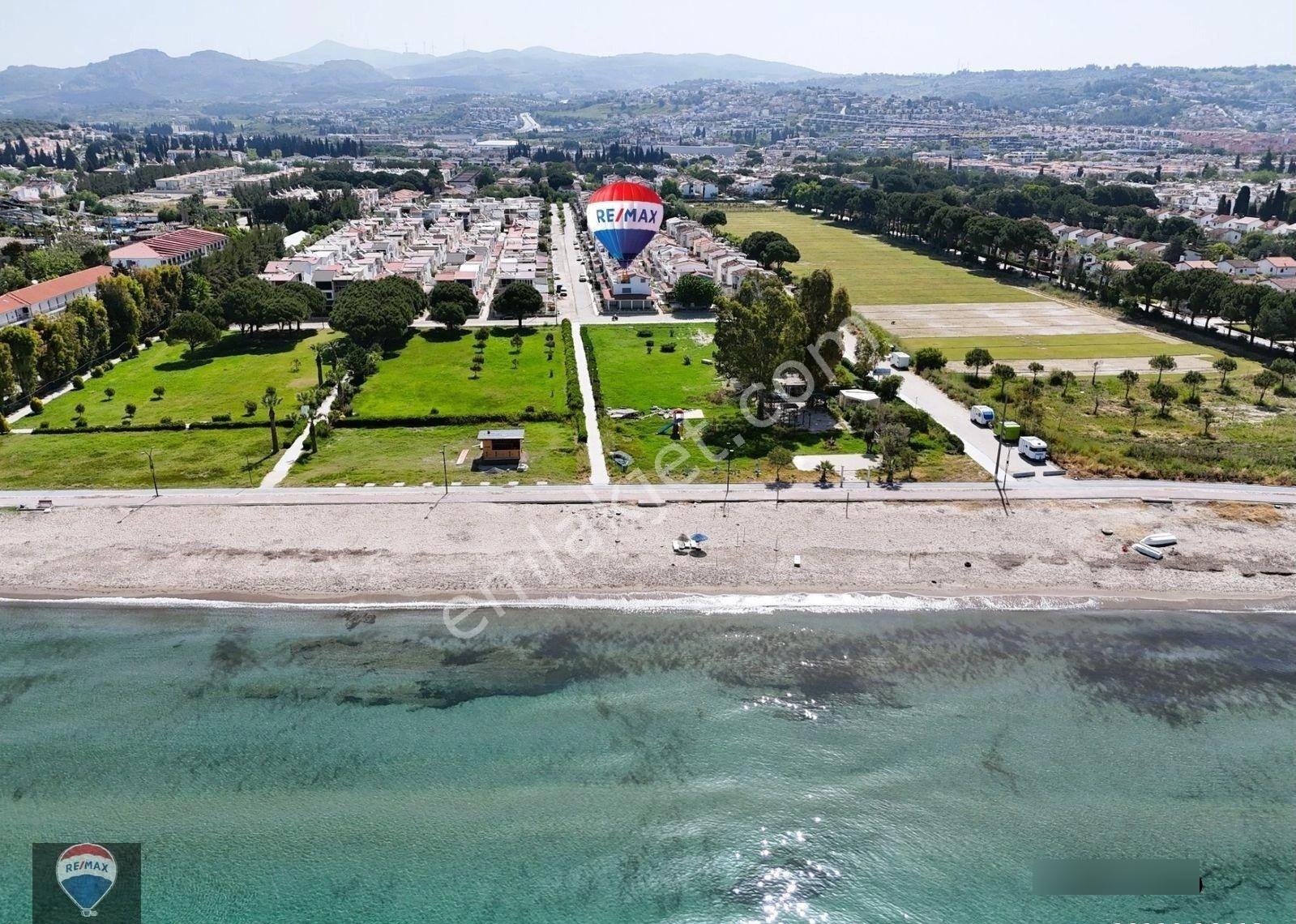 Karaova'da Denize Sıfır Sitede 3+1 Deniz Manzaralı Yazlık Villa - Görsel 11