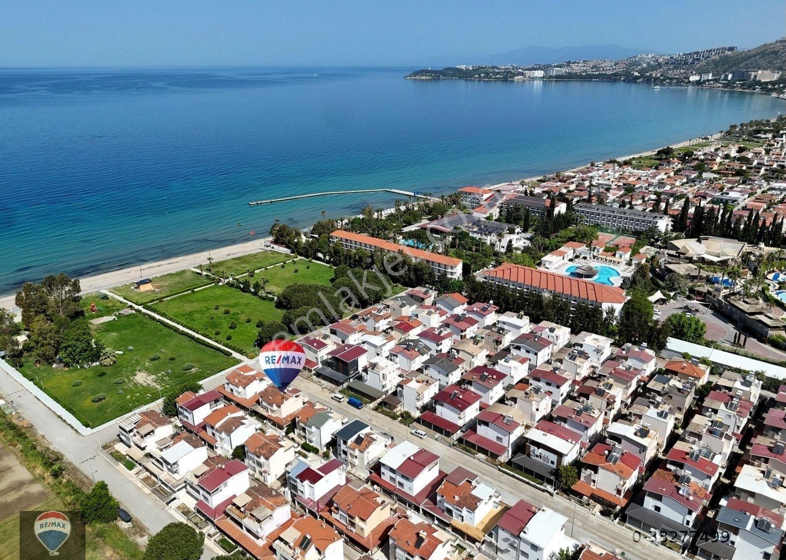 Karaova'da Denize Sıfır Sitede 3+1 Deniz Manzaralı Yazlık Villa - Görsel 18