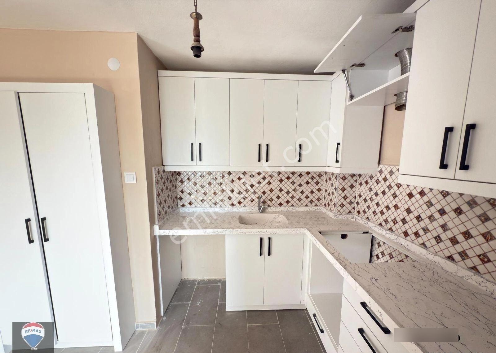 Ege Mah. Batı Ege Yalıkent Sitesi'nde Satılık 3+1 Daire - Görsel 5