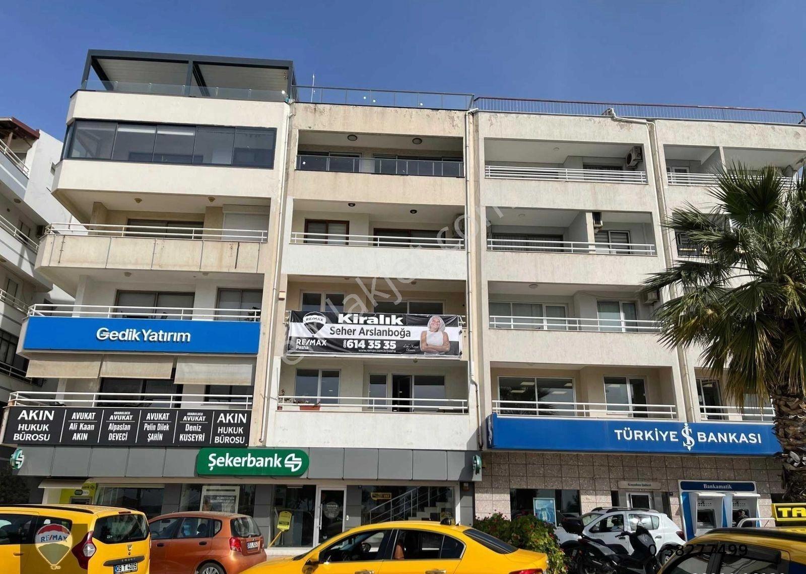 Kuşadası Merkezde Sahıl Bandında Denız Manzaralı Kıralık Daıre (ofis Olarak Verilecektir.) - Görsel 16