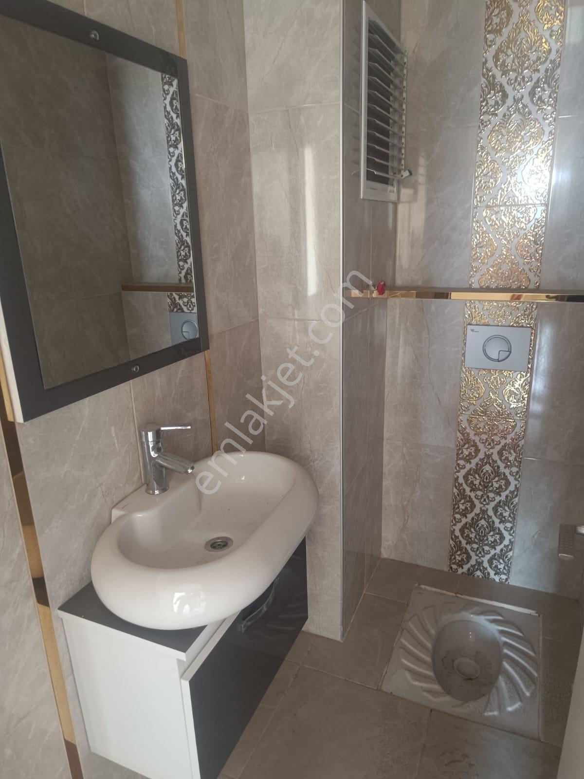 Adana Sarıçamda Bilim Teknoloji Yakınında Bulvara Yakın 3+1 Kapalı Mutfak Fırsat Kiralık Daire - Görsel 13