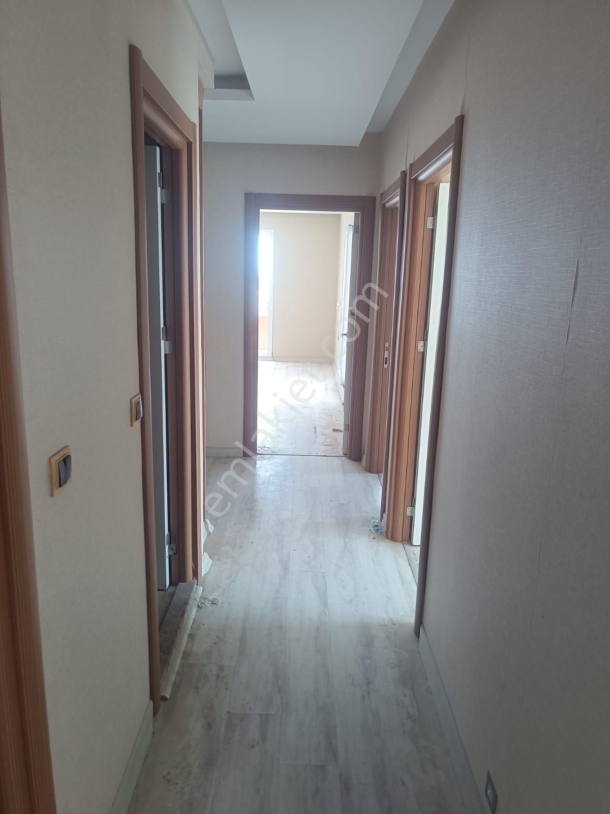 Adana Sarıçamda Bilim Teknoloji Yakınında Bulvara Yakın 3+1 Kapalı Mutfak Fırsat Kiralık Daire - Görsel 18