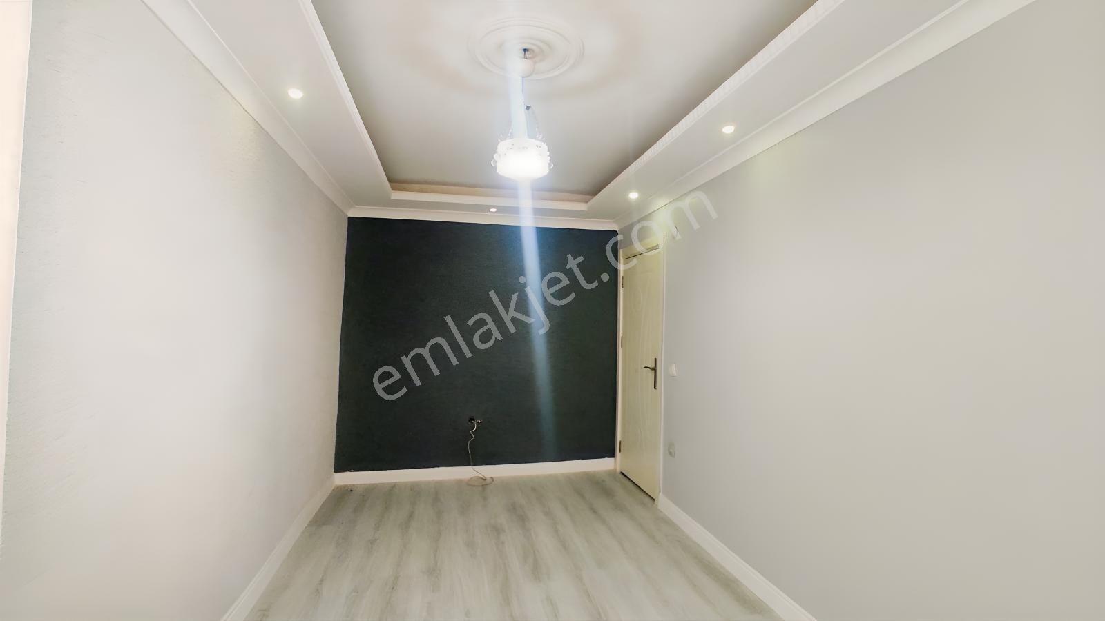 Esenyurt İskanlı Bahçe Kullanımlı 2+1 Satılık Daire - Görsel 16