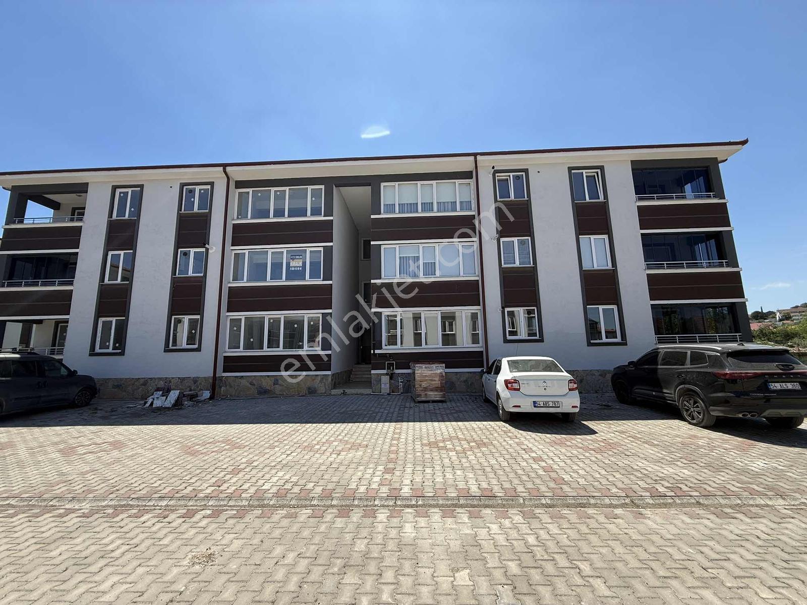 Ayşe Emlaktan Neviyede Kiralık Daire - Görsel 17