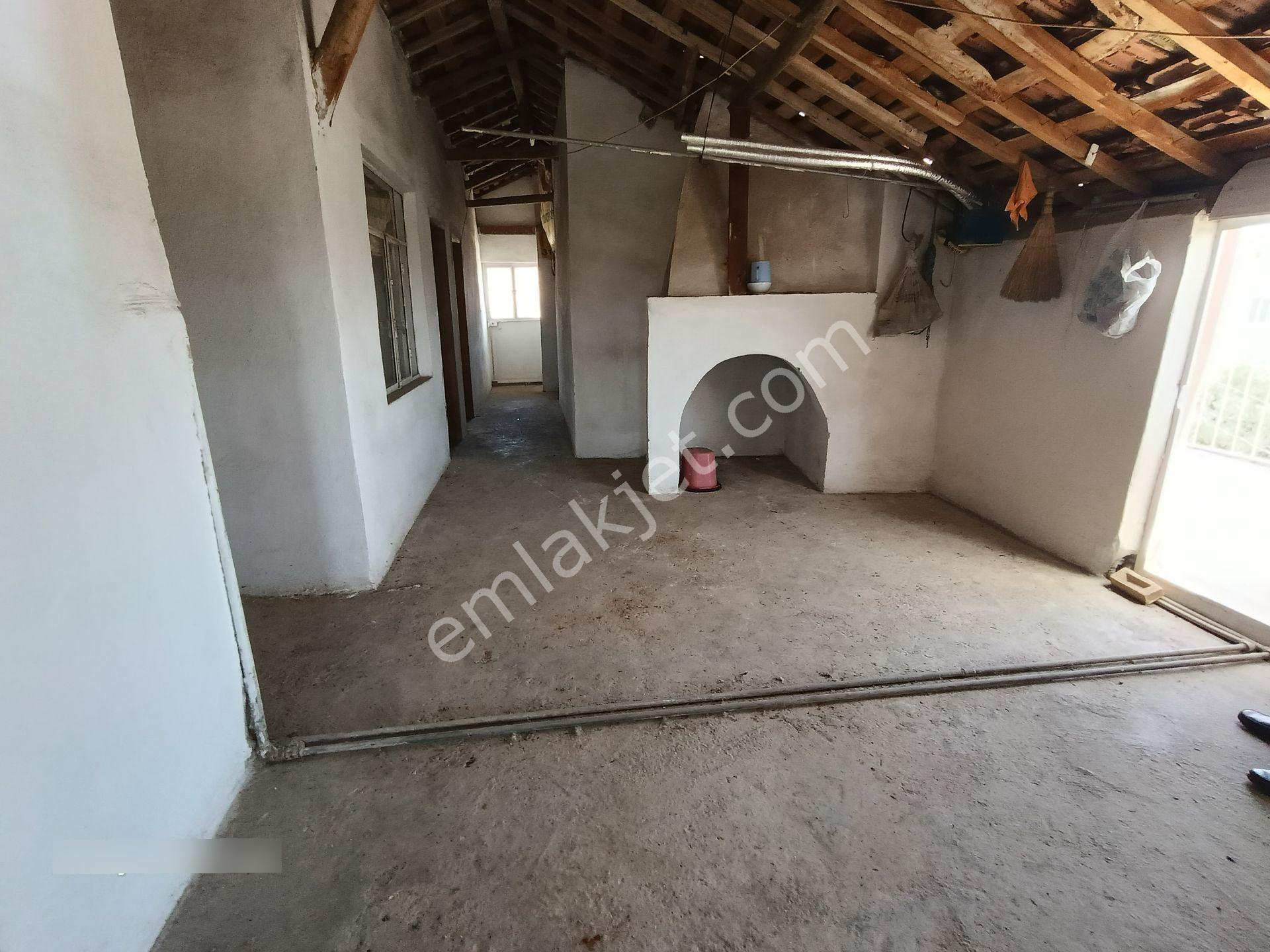 914 Ve 504 Karacasu Yaylalı Mahallesinde Satılı 3 Katlı Bina - Görsel 11