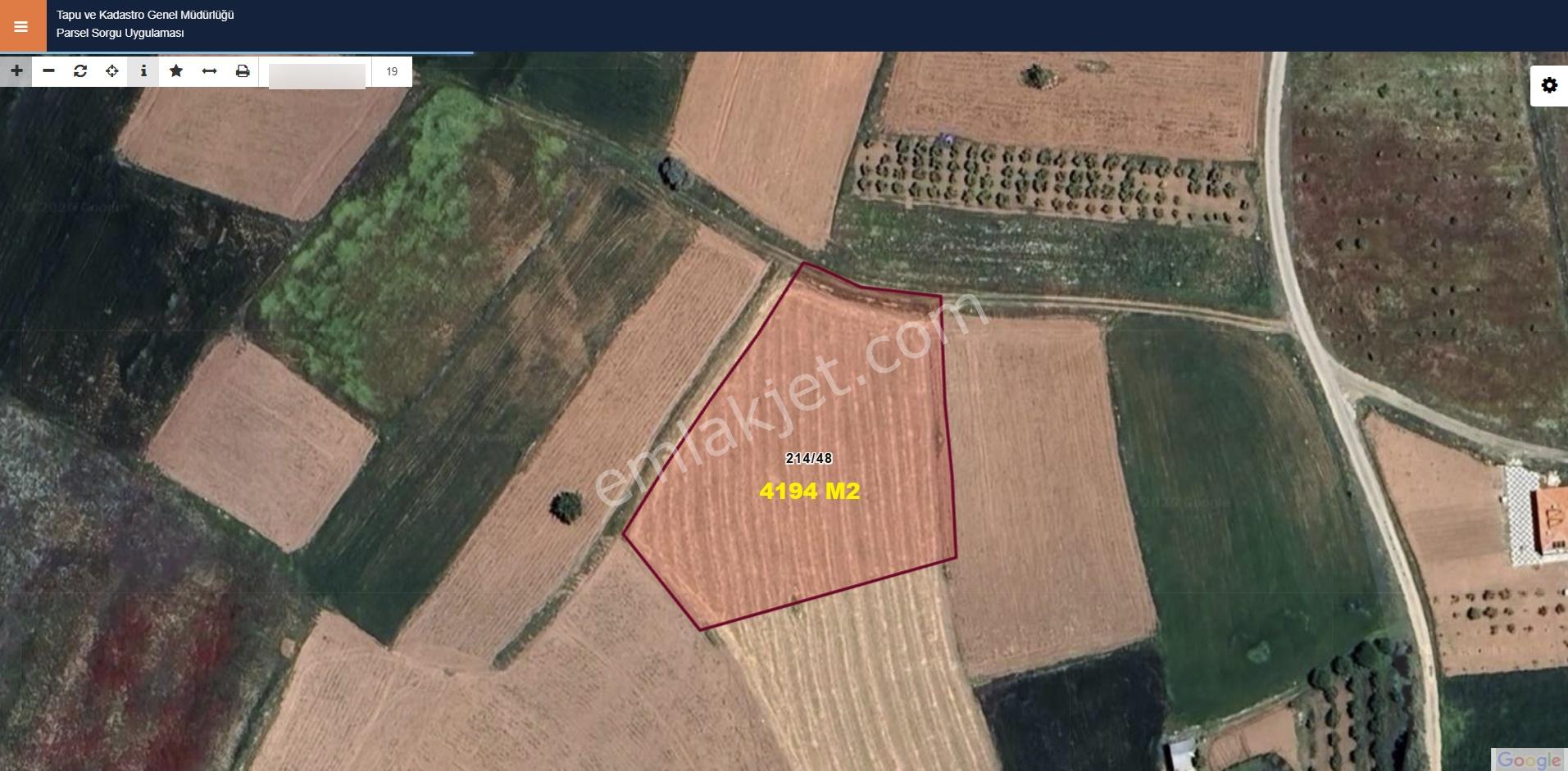 Kızılören'de Bahçe Yapmaya Ve Yatırıma Uygun 4.194 M2 Geniş Parsel