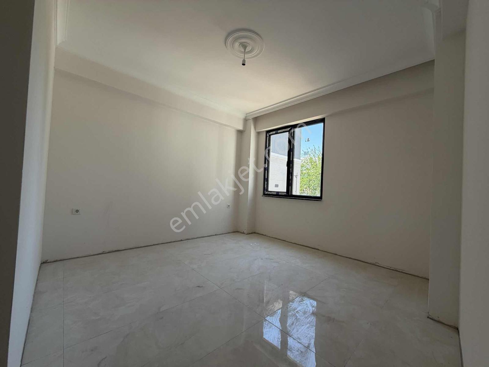 Ömer İnan Remax Hür 2+1 Satılık Fırsat Sıfır Daire - Görsel 5