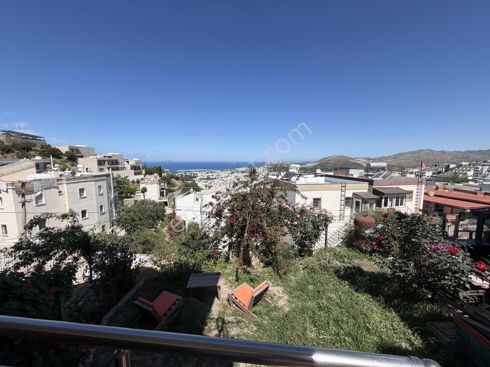 Bahçe Katında Deniz Manzarası: 3 Odalı Ve 23 M2 Stüdyo Daire - Görsel 31