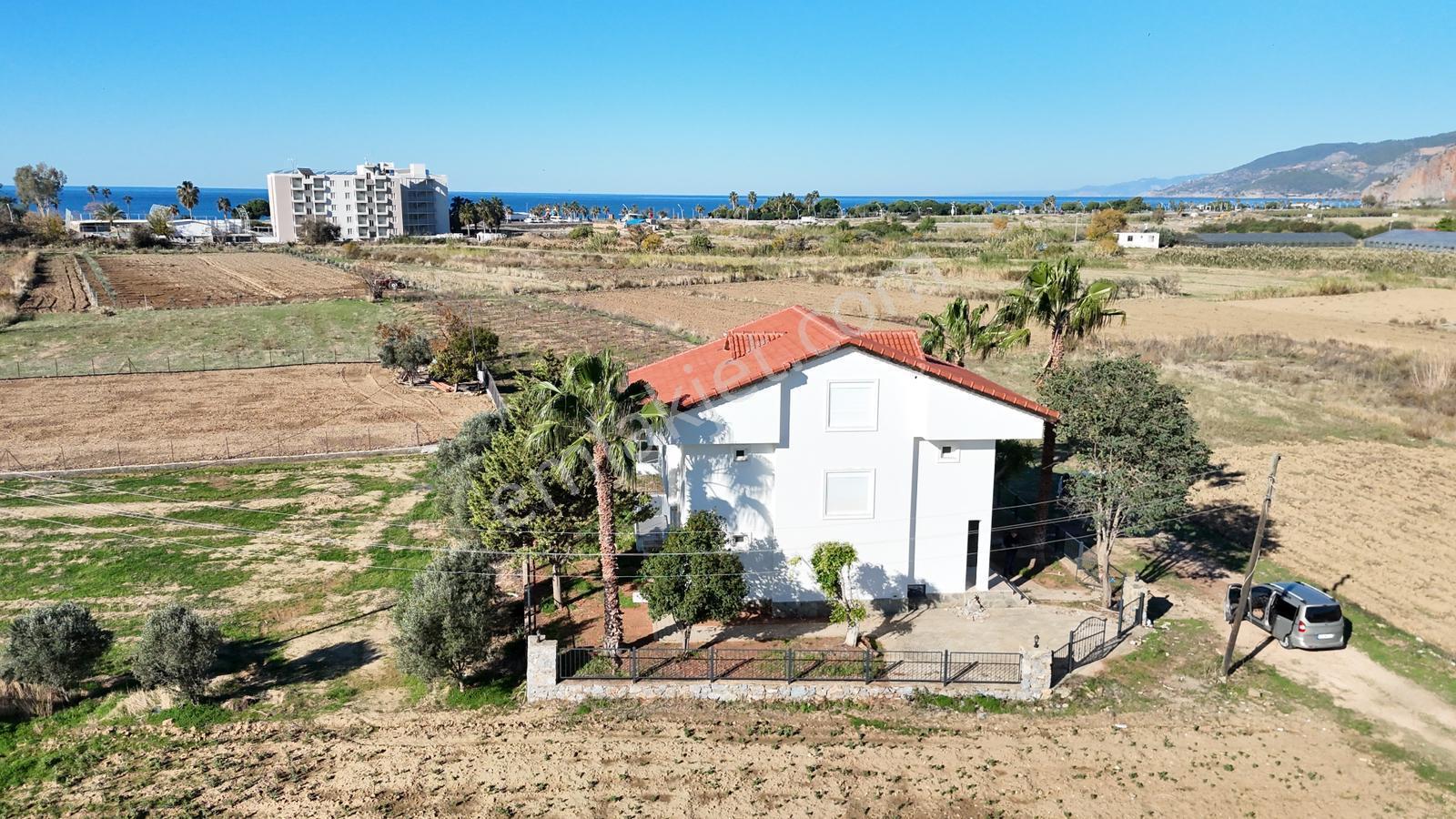Gazipaşa / Pazarcı 5+1 Tripleks Villa Satılık Müstakil - Görsel 17