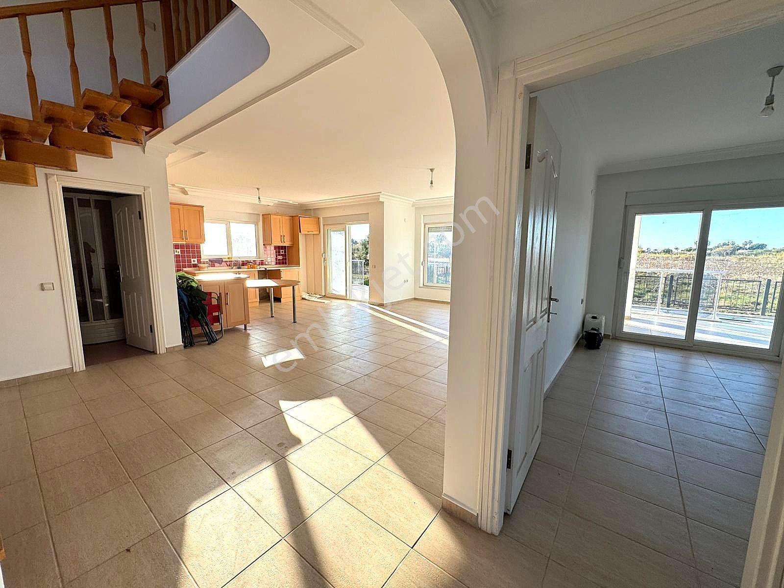 Gazipaşa / Pazarcı 5+1 Tripleks Villa Satılık Müstakil - Görsel 5