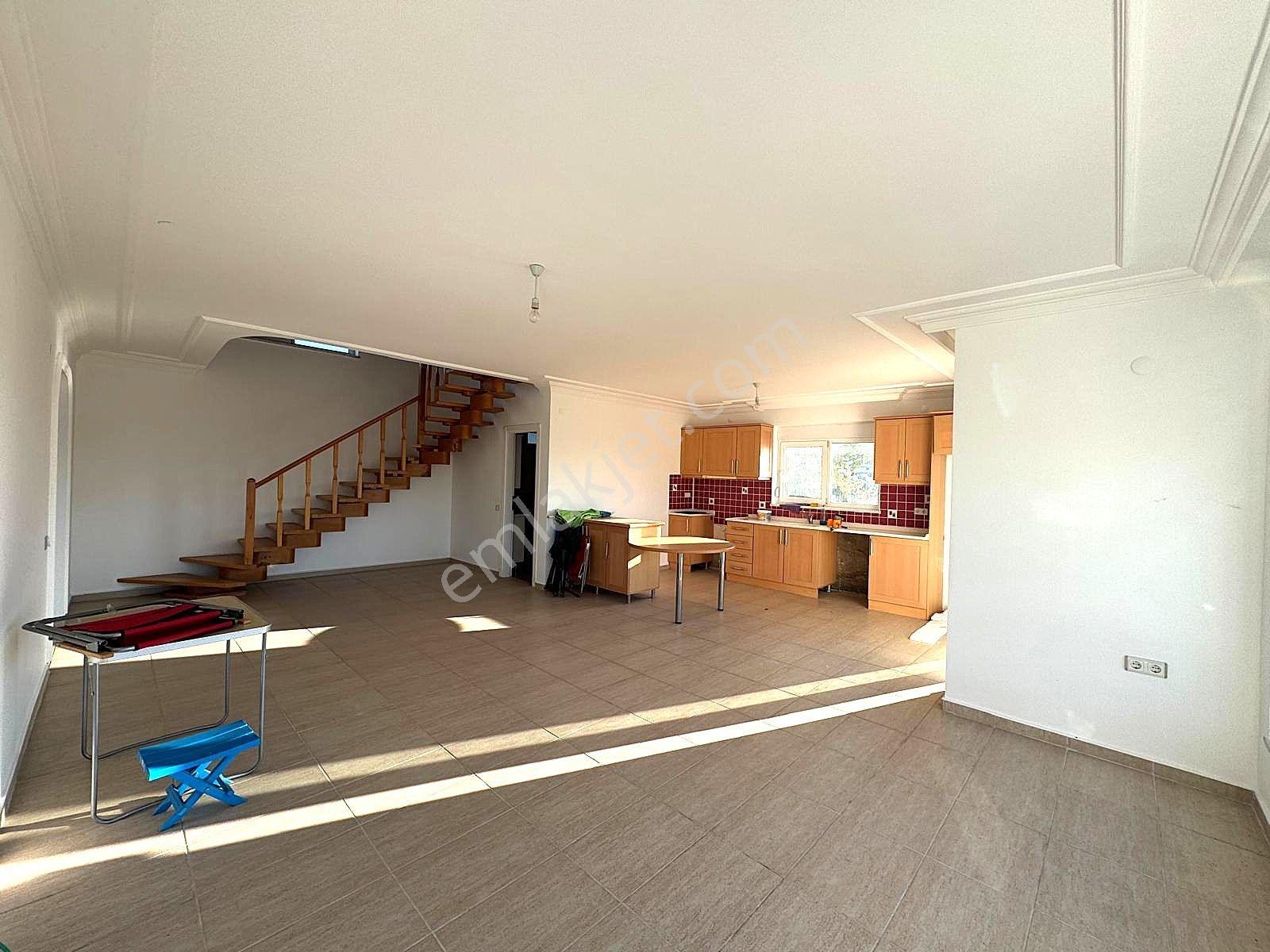Gazipaşa / Pazarcı 5+1 Tripleks Villa Satılık Müstakil - Görsel 26