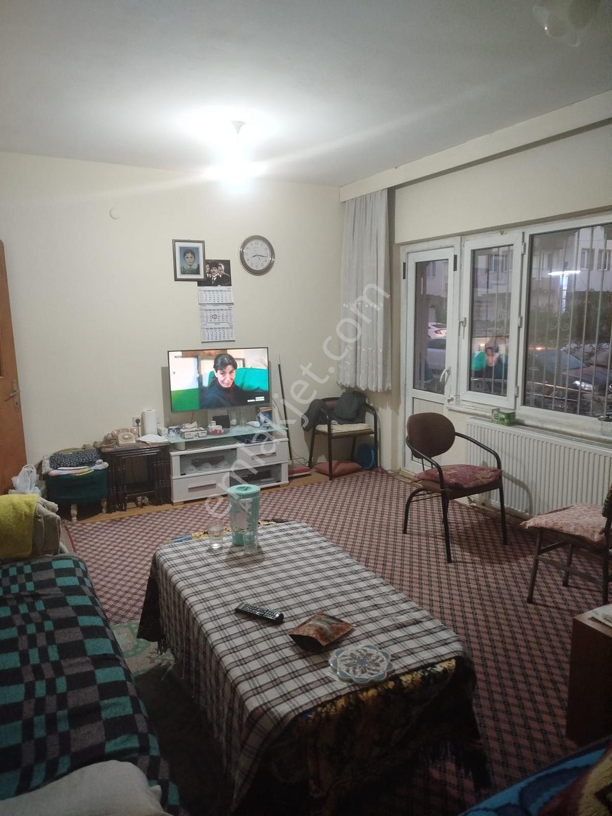 Emek Mahallesinde Ssatılık 3+1 Daire - Görsel 4