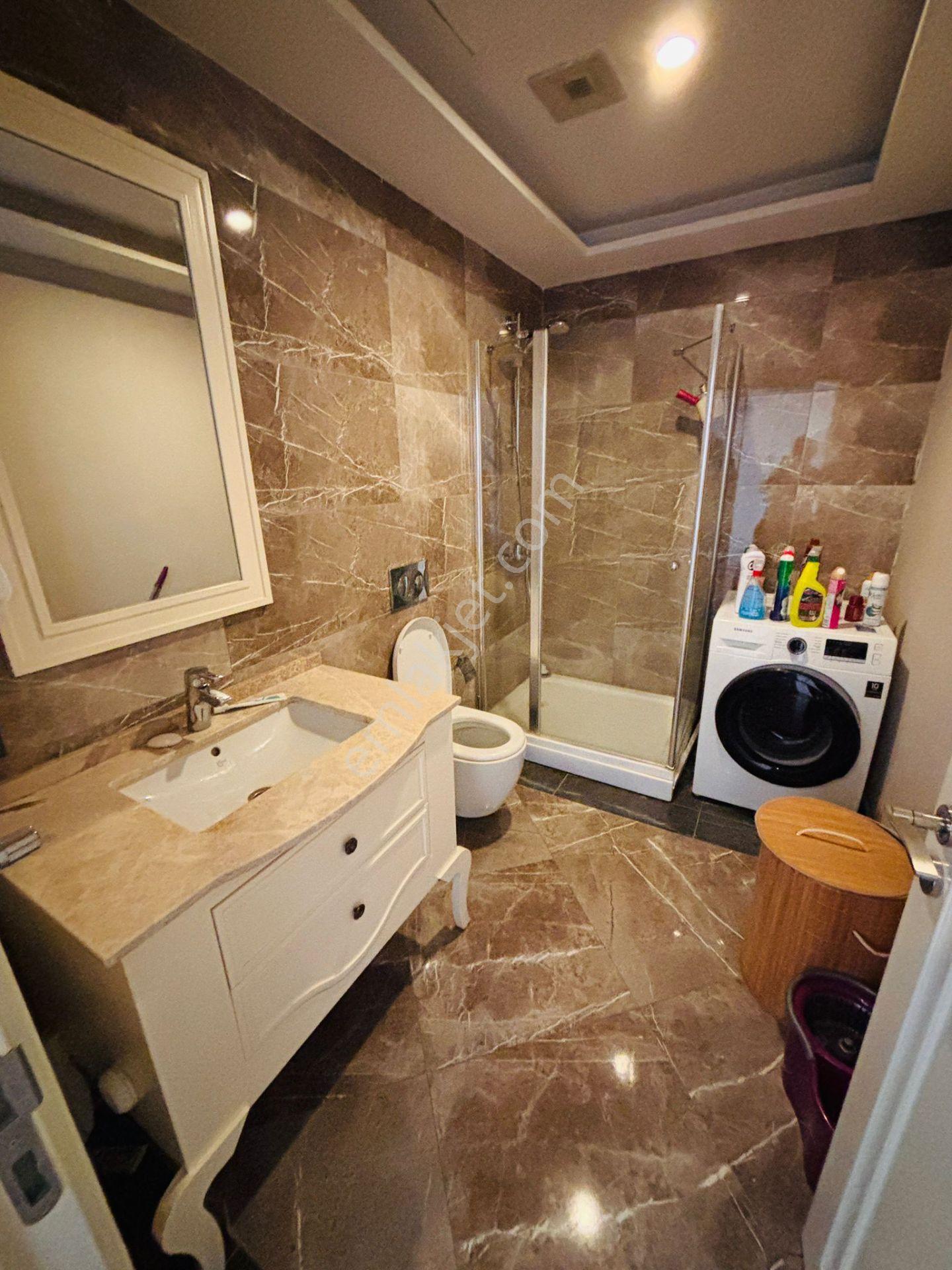 Kiptaş Venezia Mega Kiralık Full Lüks Eşyalı Kare Salon 1+1 Daire - Görsel 10