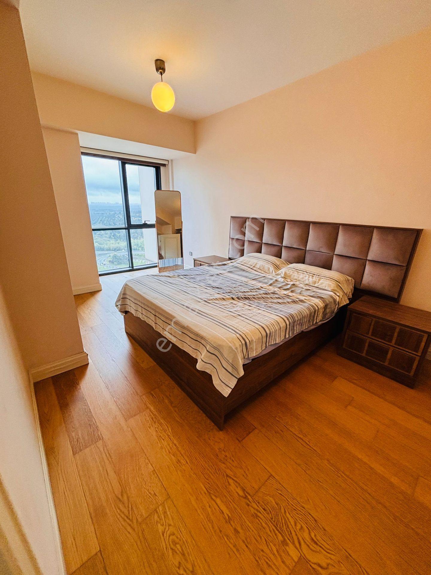 Kiptaş Venezia Mega Kiralık Full Lüks Eşyalı Kare Salon 1+1 Daire - Görsel 12