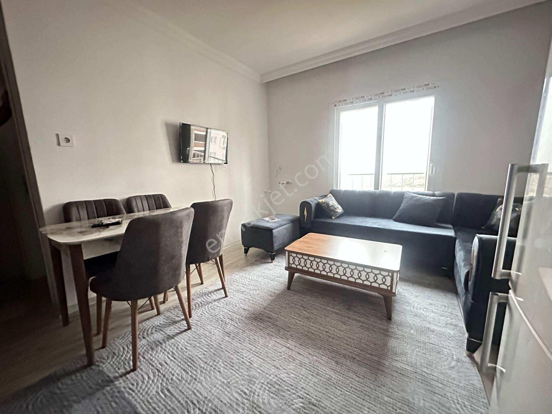 Adana Sarıçamda Çarkıparede 1+1 Eşyaları Sıfır Kiralık Depozito Yok Fırsat Daire