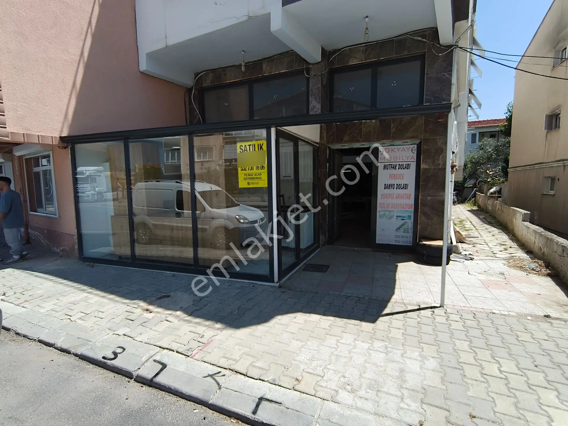 Bulut Yatırımdan 180 M² Merkezi Konumda Asma Katlı Dükkan