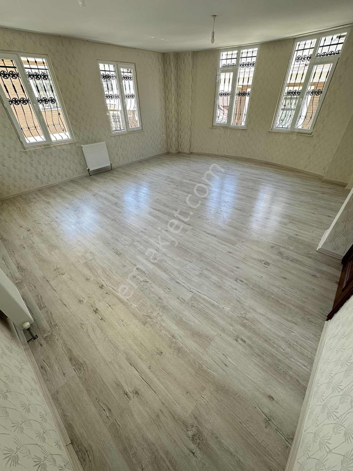 Çalı Gümüşlük 5+1 Müstakil Bahçeli Garajlı 305m2 Kiralık Villa - Görsel 10