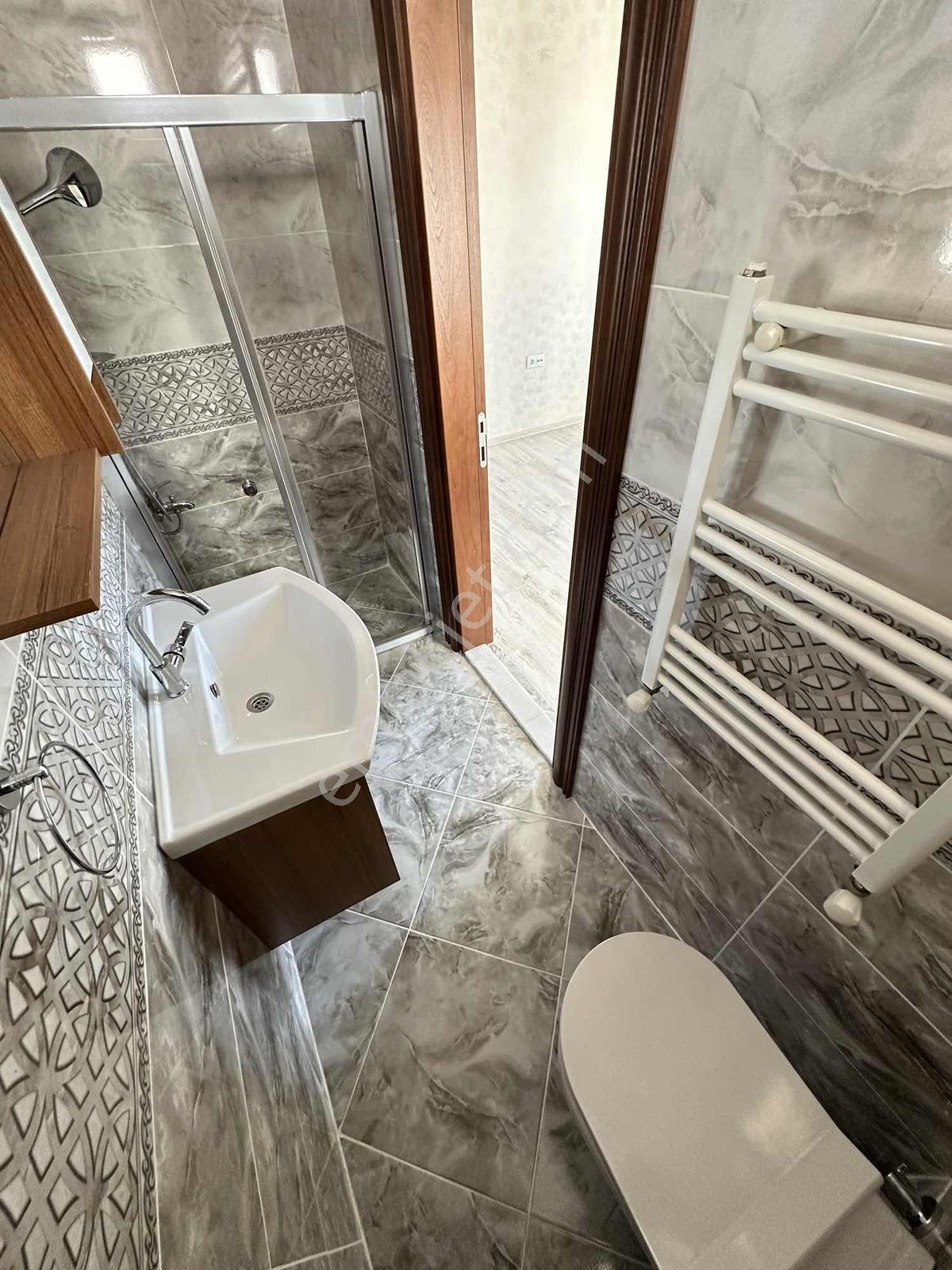 Çalı Gümüşlük 5+1 Müstakil Bahçeli Garajlı 305m2 Kiralık Villa - Görsel 17