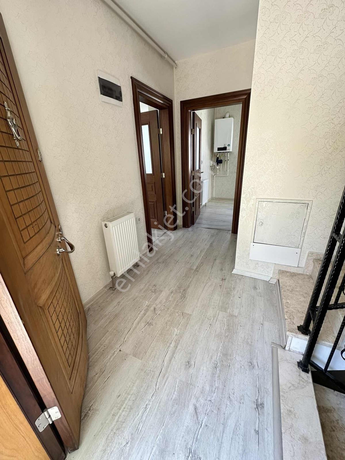 Çalı Gümüşlük 5+1 Müstakil Bahçeli Garajlı 305m2 Kiralık Villa - Görsel 8