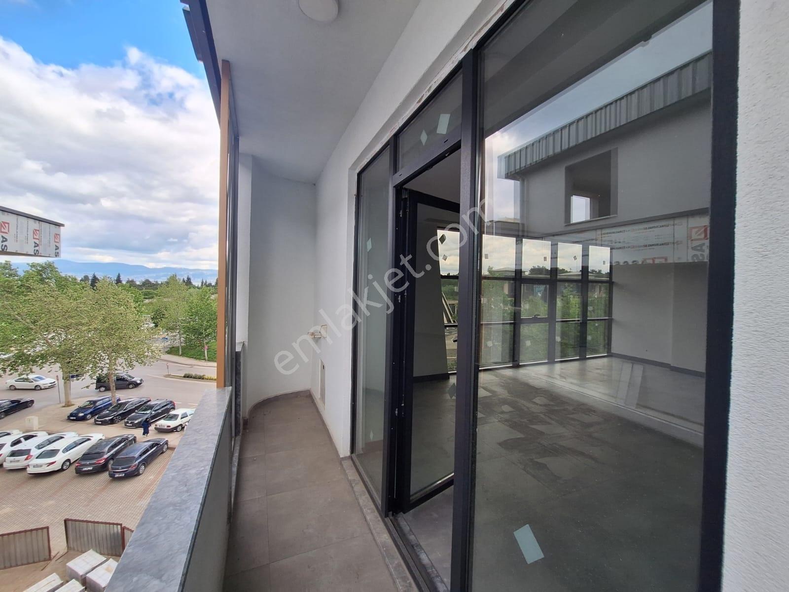 Belediye Karşısı 110 M² Satılık Plaza Ofis Katı - Görsel 24