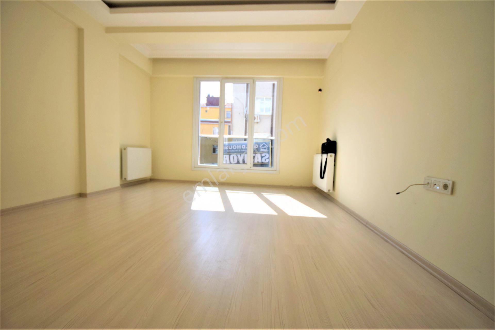 Goldhouse Dan Satılık Belediye Yakını 2+1 Yeni Bina Da Ara Kat - Görsel 3